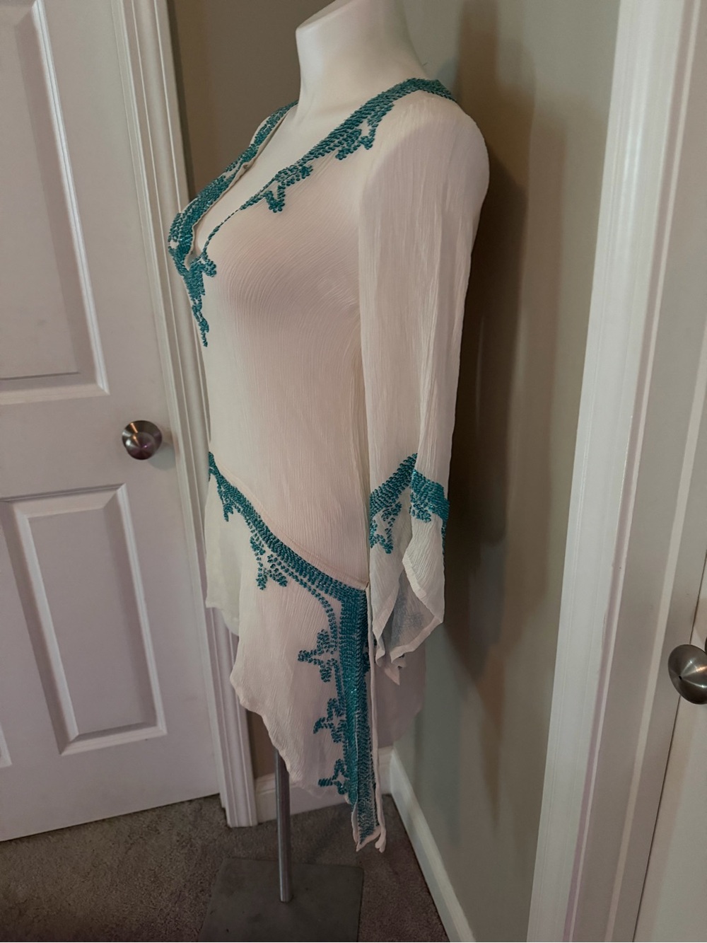 Calypso St. Barth 100% Silk White & Turquoise Sequined Beach Cover-Up Tunic - Picture 7 of 15